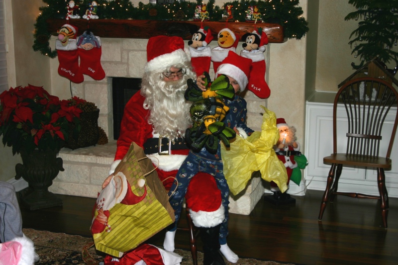 Hildebrand Christmas ScreenSaver/800x600_2006-12-24 Christmas Eve 52.jpg
